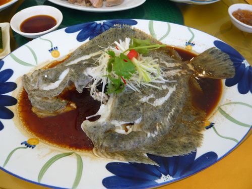 清蒸鮮魚（ヒラメ）