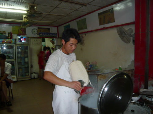 兰州正宗牛肉拉面