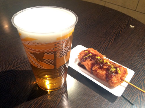 ビールと串かつ